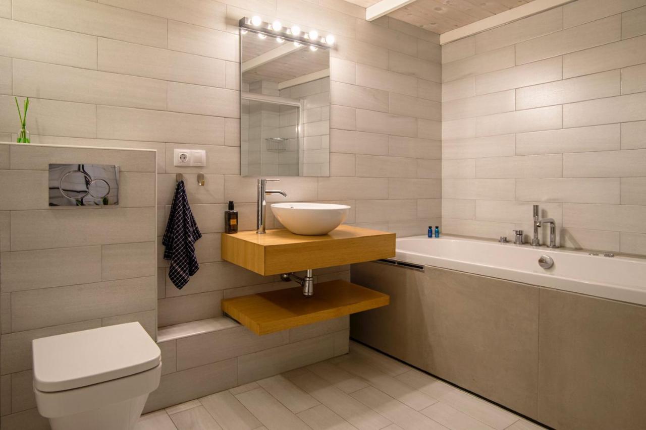 White Loft Alicante Bagian luar foto