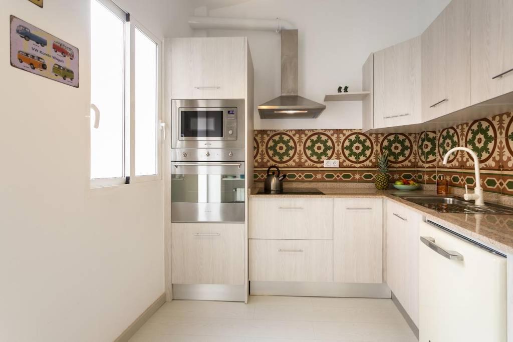 White Loft Alicante Bagian luar foto