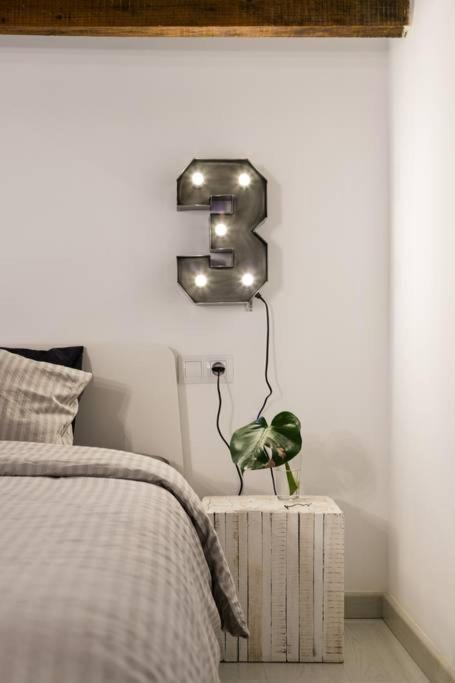 White Loft Alicante Bagian luar foto