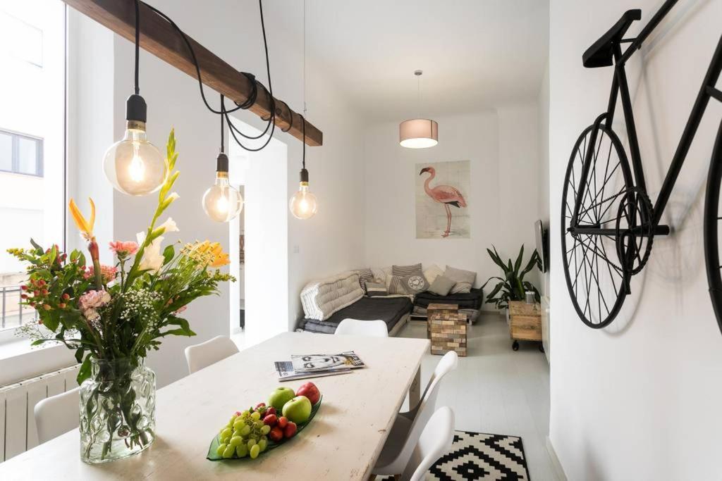 White Loft Alicante Bagian luar foto