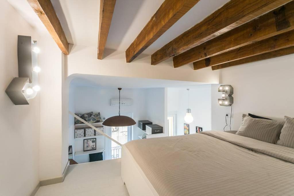 White Loft Alicante Bagian luar foto