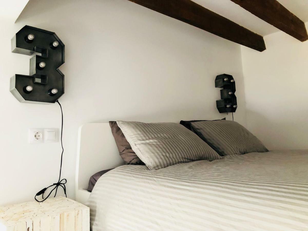 White Loft Alicante Bagian luar foto